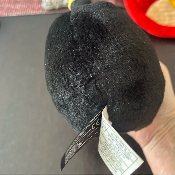 Angry Birds Red Plush Kids Purse and Black Bomb 2010 Commonwealth Stuffed Toy - Picture 8 of 11